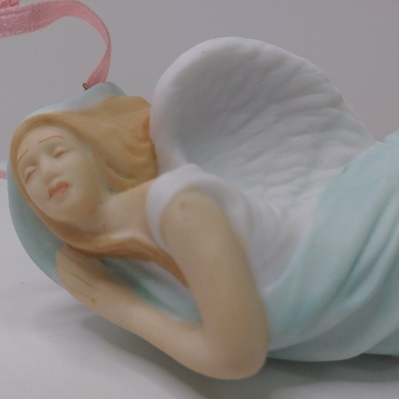 🎁1999 Angel of Hope Hallmark Keepsake Collection. - Picture 3 of 14